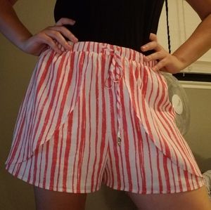 Flowy shorts